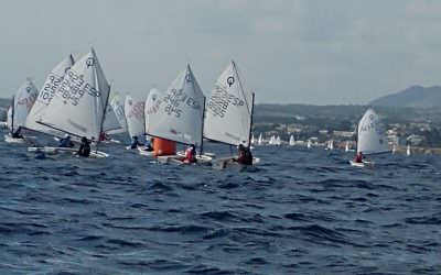 EL EQUIPO DE OPTIMIST B POR EL BUEN CAMINO